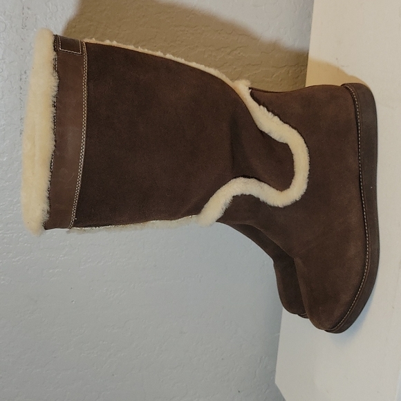 COLE HAAN Nike Tall Suede Sheep Fur Boots 8B - Picture 5 of 12